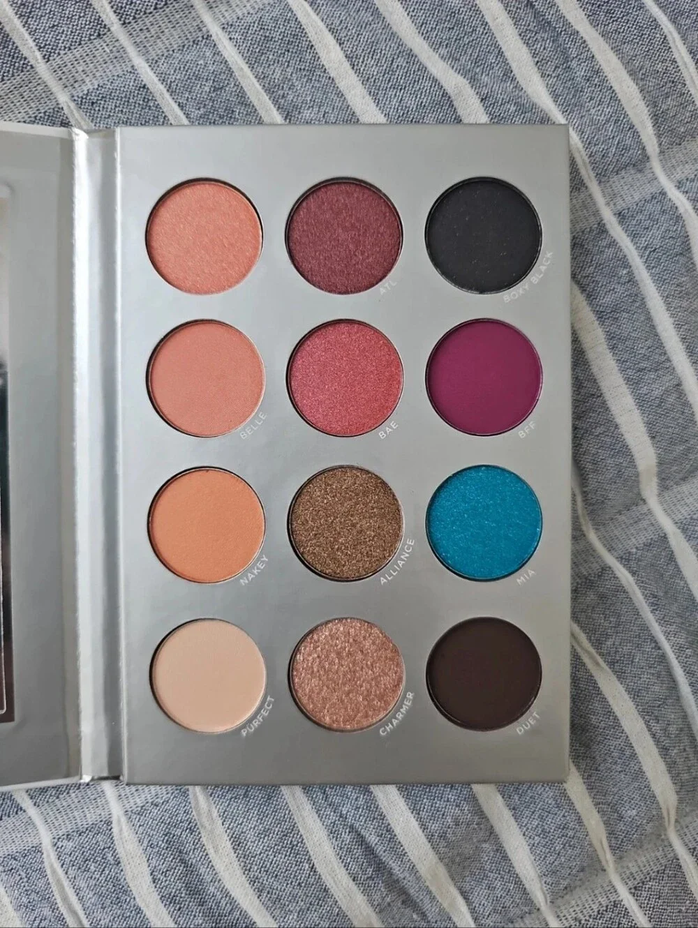 PUR x Boxycharm Eyeshadow Palette Limited Edition Matte Shimmer Neutral NWT